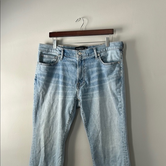 Abercrombie & Finch Jeans Size 36 - Picture 2 of 8